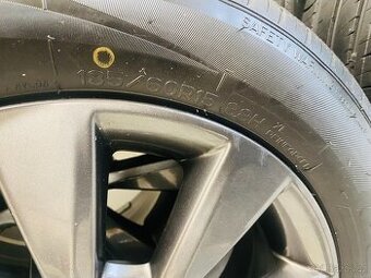 Sada kol 185/60 R15