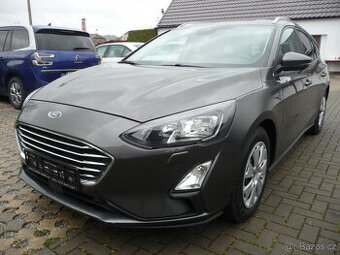 Ford Focus 1.5 TDCi 88 kw Titanium plus po prvním majiteli