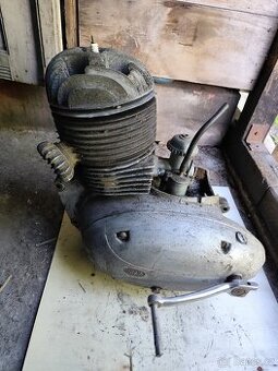 Jawa 250 353 motor