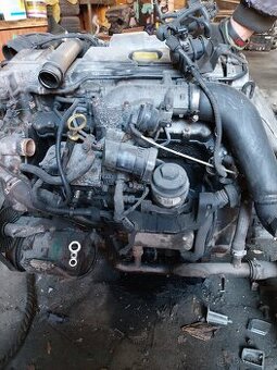 Motor a převodovka Opel Vectra C-2.2 dti