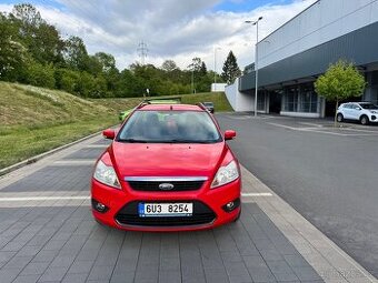 Ford Focus 2 Combi 1.6i, Rok:2011,Nová STK,Hezký stav