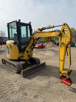 Komatsu PC26MR