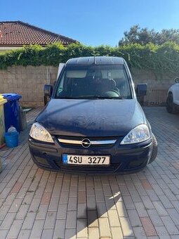 Opel combo 1.7 cdti 74kw NA DILY nebo OPRAVU