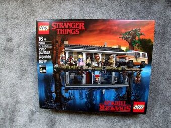 Lego Stranger Things 75810 - The Upside Down - 1
