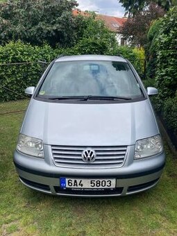 VW Sharan AUY, 85 kW, 7 míst