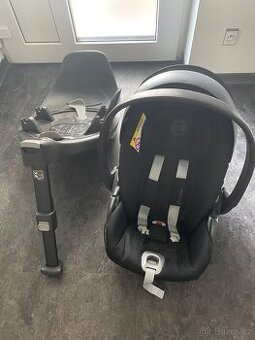 Cybex Cloud Z2 i-Size s otočnou základnou