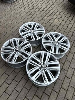 Orig. Alu kola Auckland R19 tiguan r-line