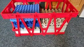 Prodám plastové proložky na vejce a přepravní bednu