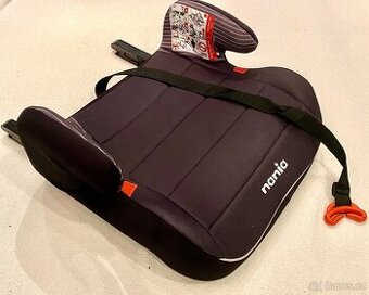 podsedák do auta s upínáním na isofix