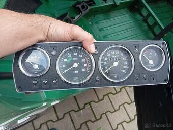 Škoda 120l pravostrane řízení