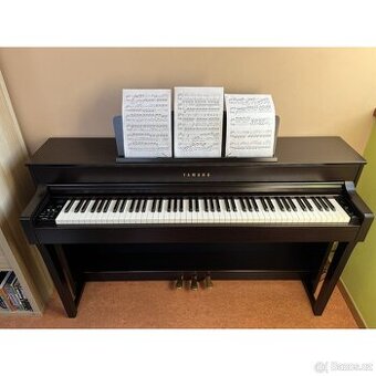 Elektrický klavír, elektrické piano - YAMAHA CLP-645