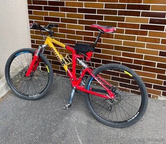 Horské kolo Author Soverign celoodpružene