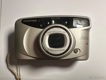 Praktica 1250 AF super zoom