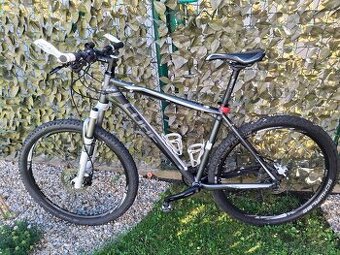 Prodám horské kolo CUBE ACID