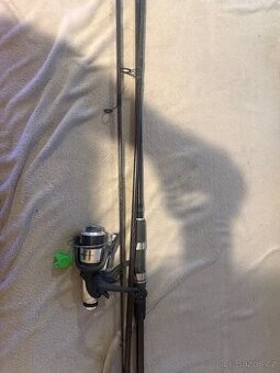 Rybarsky prut s navijakem esox raptor