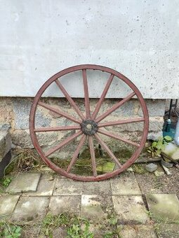 Dřevěné loukoťové kolo