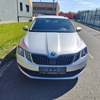Škoda Octavia III fl 2.0 TDI 4X4 DSG tažné Švýcarsko DPH