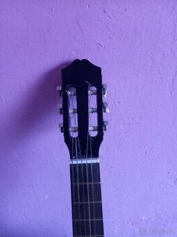 Prodám kytaru klávesy