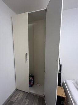 Prodám šatní skříň – Kladno