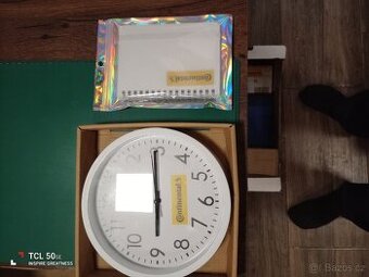 Hodiny 20 cm logo ,, Continental" + linkovaný zápisník A6