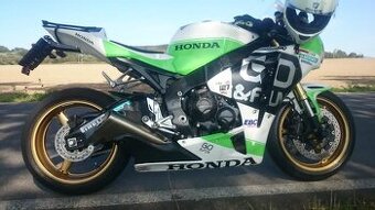 Honda CBR 1000r
