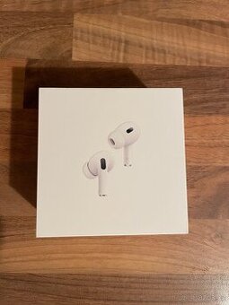 Apple AirPods Pro (2. generace) s MagSafe pouzdrem (USB-C)