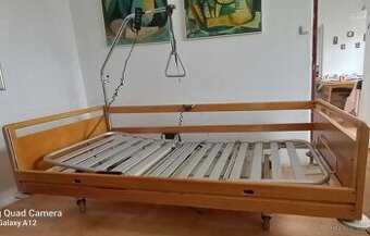 polohovací postel elektrická