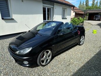 Peugeot 206CC Rok 2002 1.6 80KW Najeto 119 000