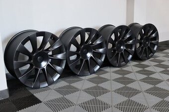20" Originál ALU kola TESLA MODEL Y 20x9.5J ET45 INDUCTION