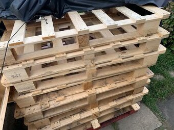 Palety ze stavebniho materialu - 1