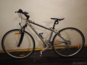 Trekové kolo Author classic vel. 16