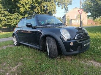 Veškeré náhradní díly Mini Cooper S R53 120kw r.v. 9/2003