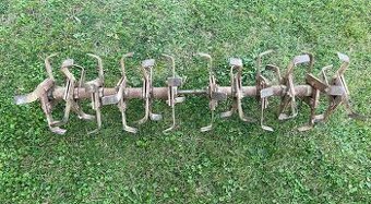 Vari Tera AKY 358 - 12 nožů - ZASLÁNÍ ZDARMA