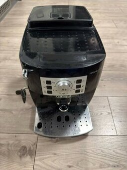 Automatický kávovar De'Longhi Magnifica S ECAM 12.110B