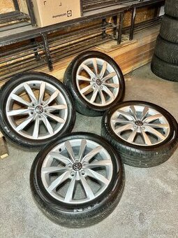 ALU Kola VW 5x112 R17 DIJON Zánovní Letní Pneu 205/50/17