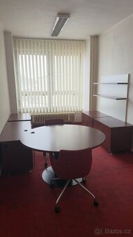 Kancelářský nábytek