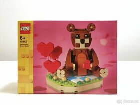 LEGO BrickHeadz 40462 Valentýnský medvídek