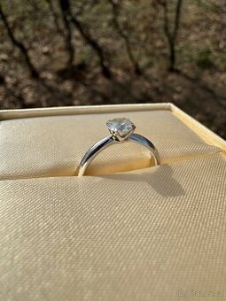 Prsten s Diamantem 0,50ct