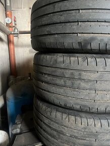 Pneu r18 245/40 letní - 1