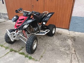 Yamaha raptor 660