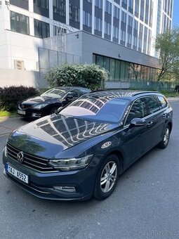 VW Passat B8 2.0 TDI 110kW DSG Tažné ACC Kamera Navi Virtual