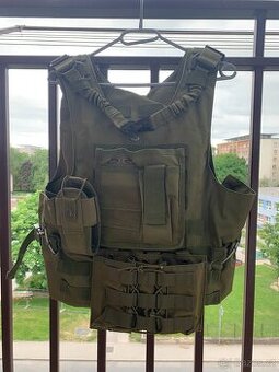 Taktická vesta na airsoft