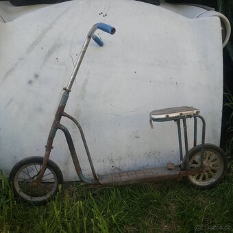 Retro koloběžka