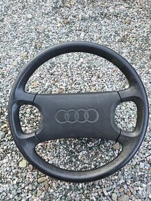 Audi 80