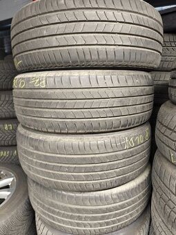 Letní pneu Kumho Ecsta 215/55/18 95H