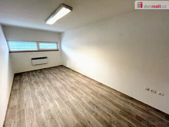 Pronájem bytu 4+1 o výměře 80 m2 v Uherském Hradišti