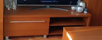 Skříňky pod tv