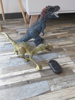 2x chodící dinosaurus, Raptor RC dálkové ovládání