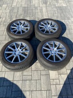 Kola Mercedes-Benz G 63 275/50 R20 Continental WinterContact