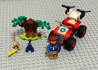 LEGO City 60300 - Záchranářská čtyřkolka do divočiny